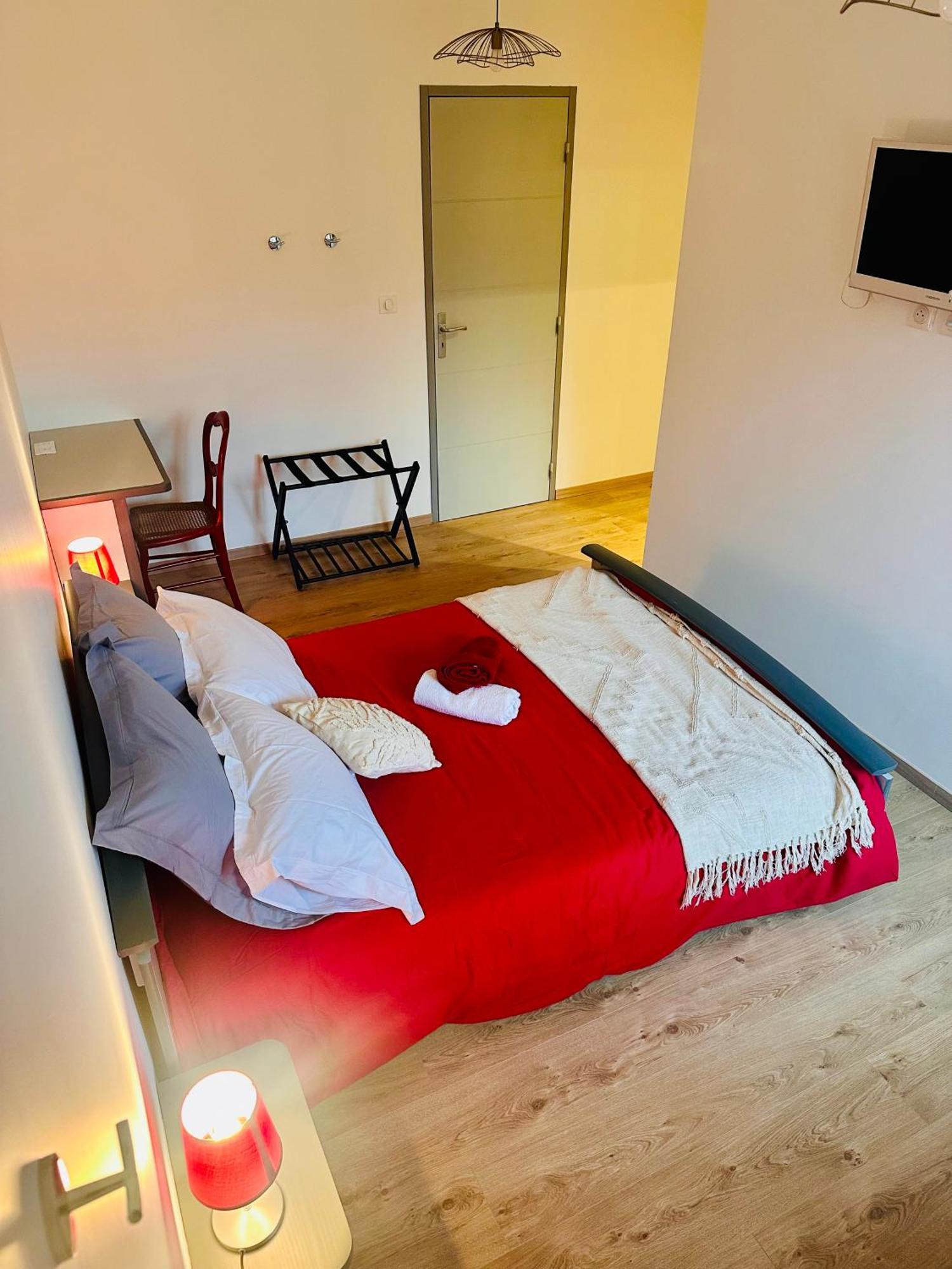 Chambres D'Hotes Les Vernayes Amplepuis エクステリア 写真